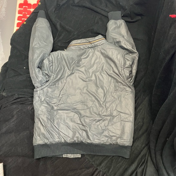 Amazing vintage jacket made in USA. Vest jacket combo and lots of zippers - Picture 3 of 12